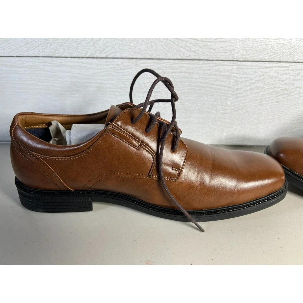Dockers 9.5W 9.5 Stiles Mens Oxford Dress Shoes Mahogany 90-44032 Brown